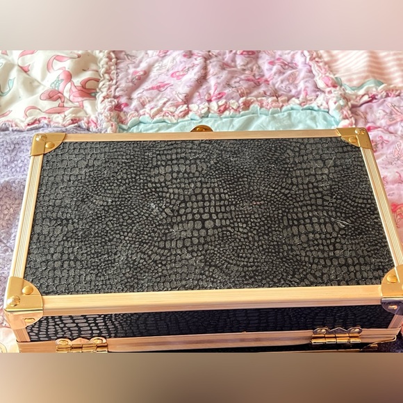 Victoria's Secret Leopard Print Jewelry Box - Picture 5 of 8